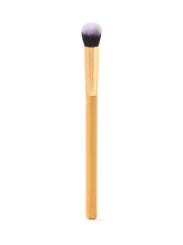 medium full coverage concealer brush